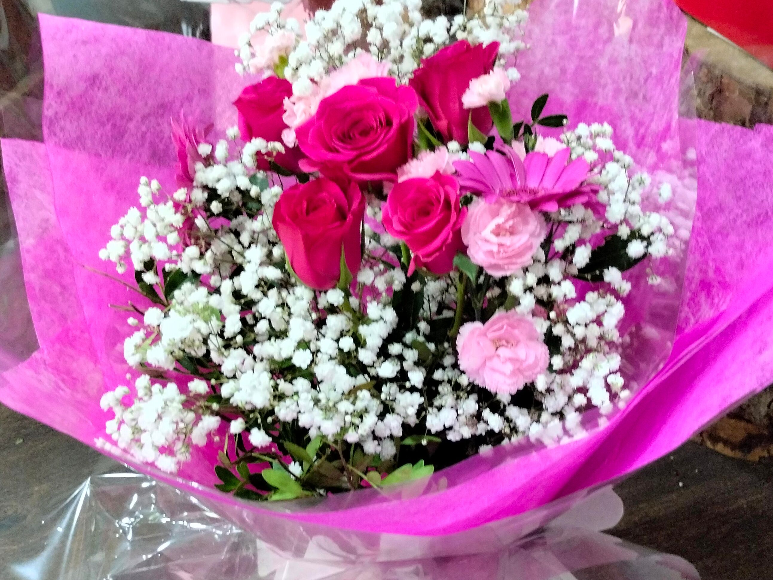 Charming Cerise Bouquet for Every Occasion